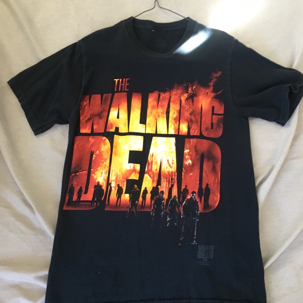 The Walking Dead tee